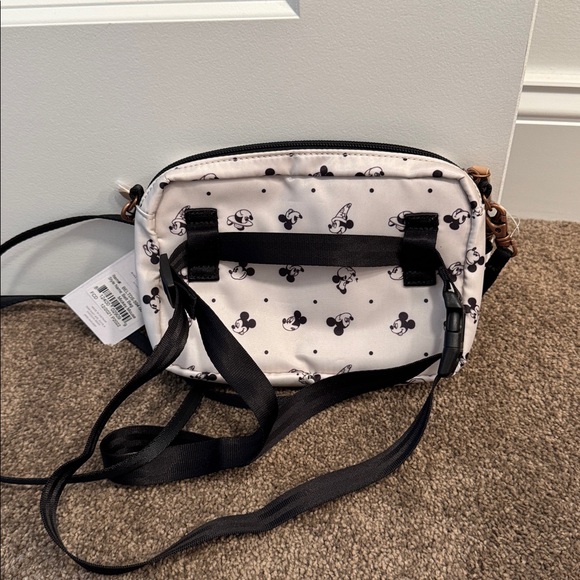 Disney Baby Petunia Pickle Crossbody And Belt Bag . Mickey Mouse Design - Picture 5 of 5